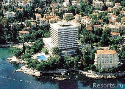 Ambassador Hotel 